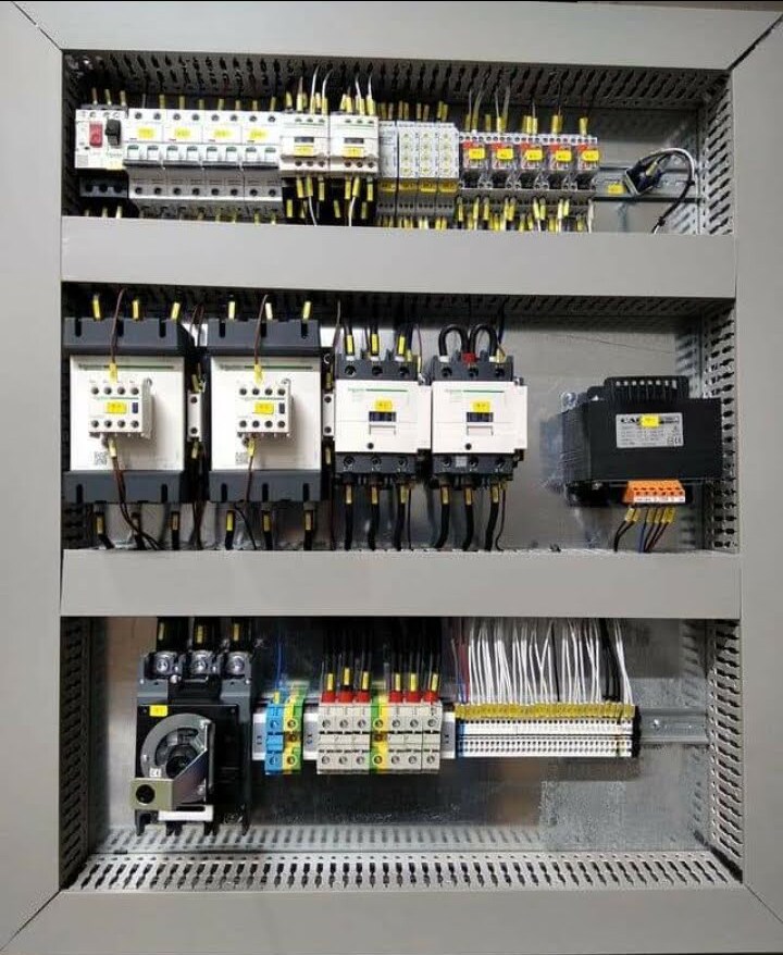 Installation des Armoires Image 10